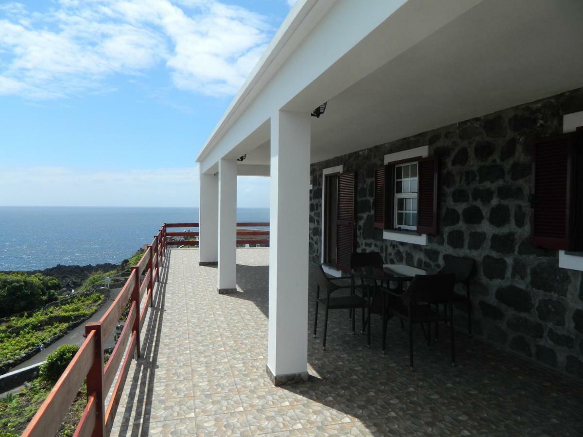 Adega Ninho Da Cagarra Villa Calheta de Nesquim Exterior photo