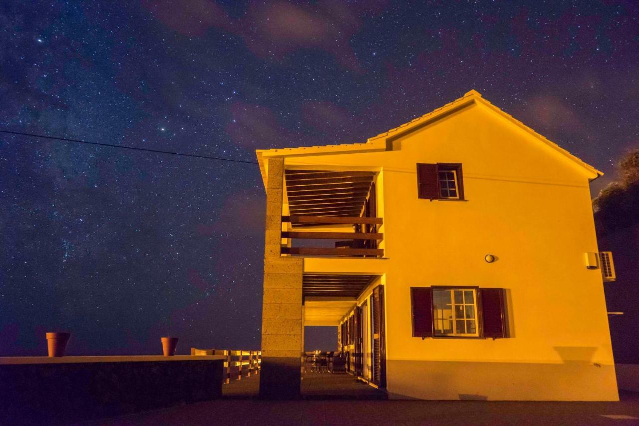 Adega Ninho Da Cagarra Villa Calheta de Nesquim Exterior photo